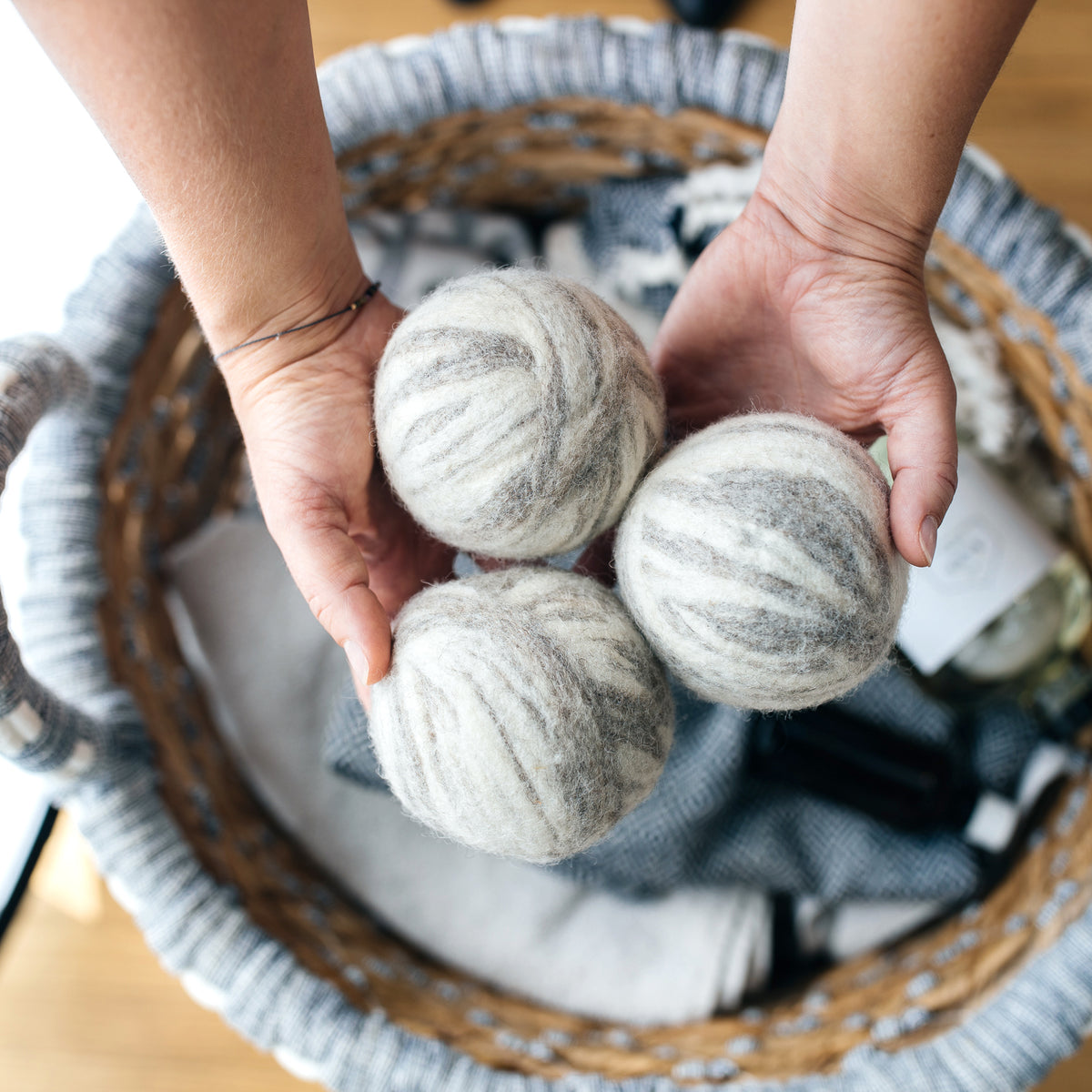 X-large dryer ball set